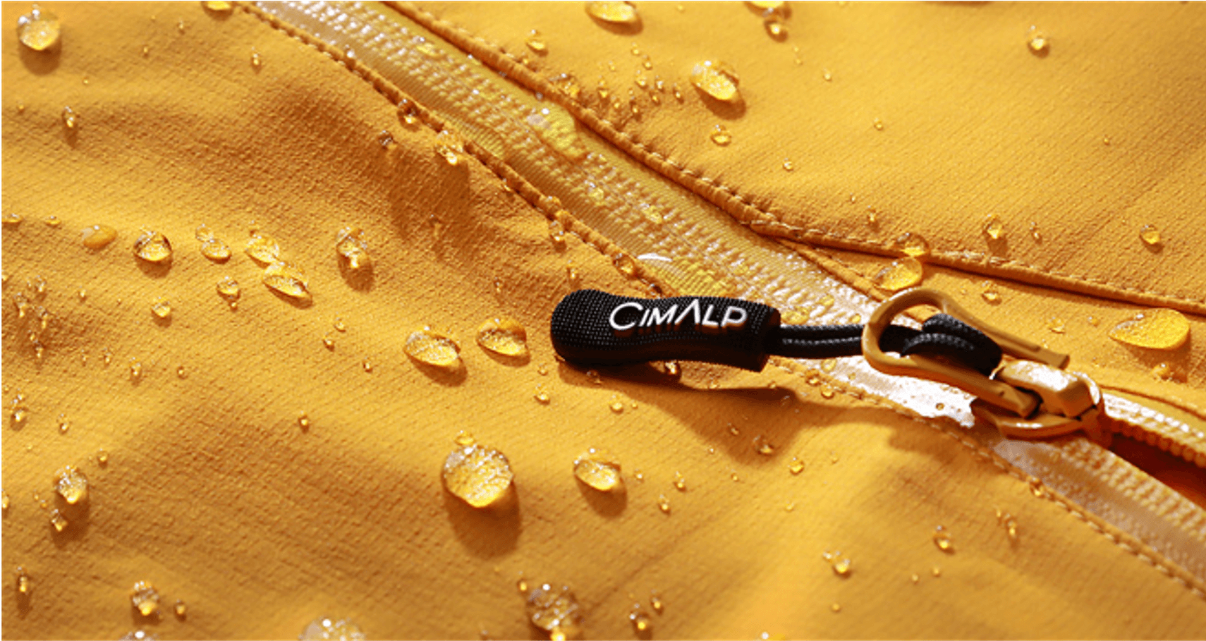 Conseils pour entretenir vos vêtements imperméables