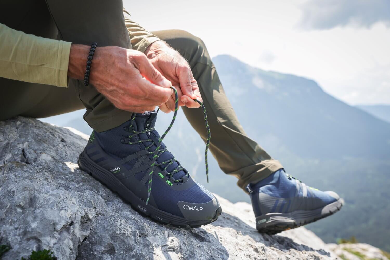 Douleurs et échauffements des pieds : comment les soigner et les prévenir ?