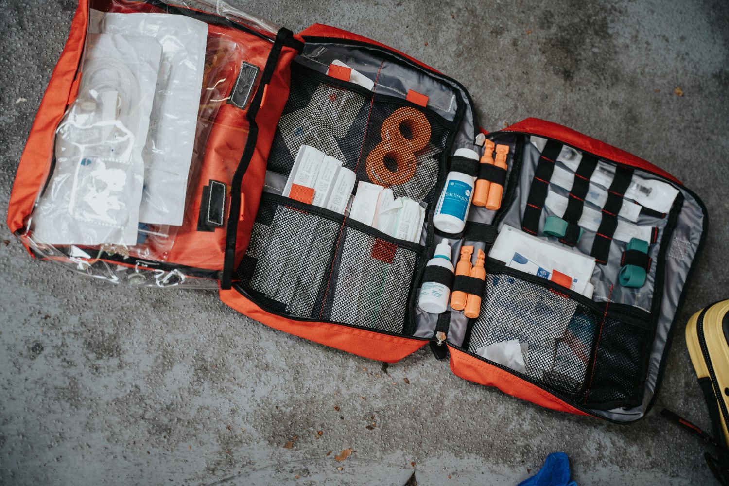 Comment préparer sa trousse de secours en randonnée ?