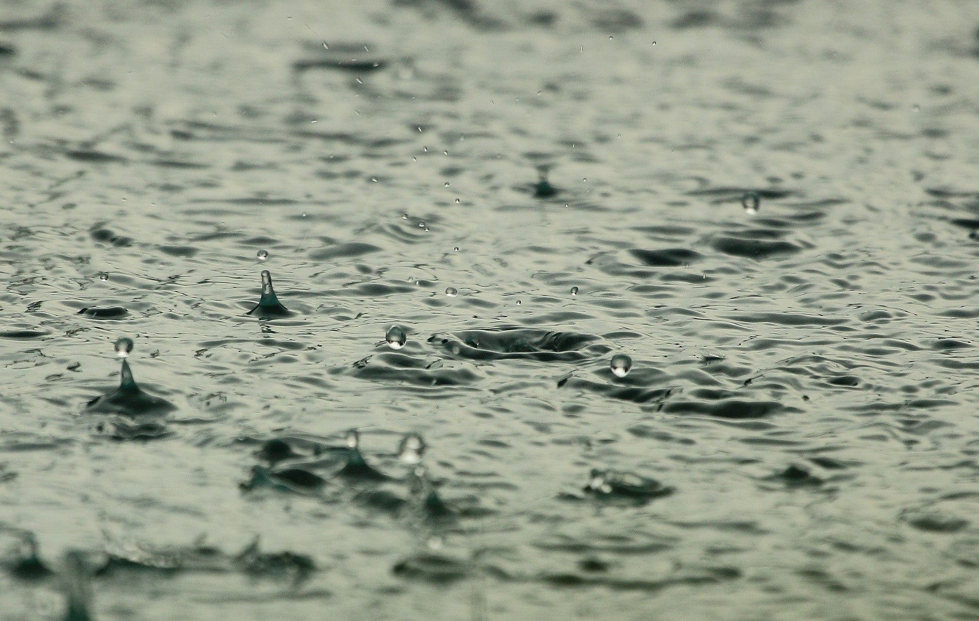 Les meilleurs vêtements pour se protéger de la pluie