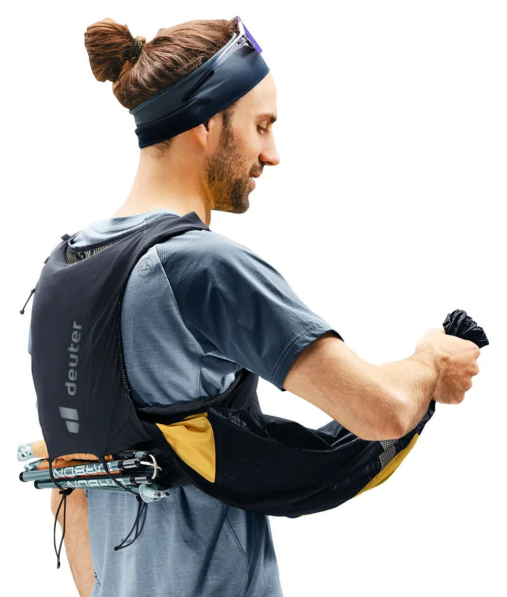 Deuter Traick 5: Hydration Vest Optimised for Trail Running and Hiking – Cimalp