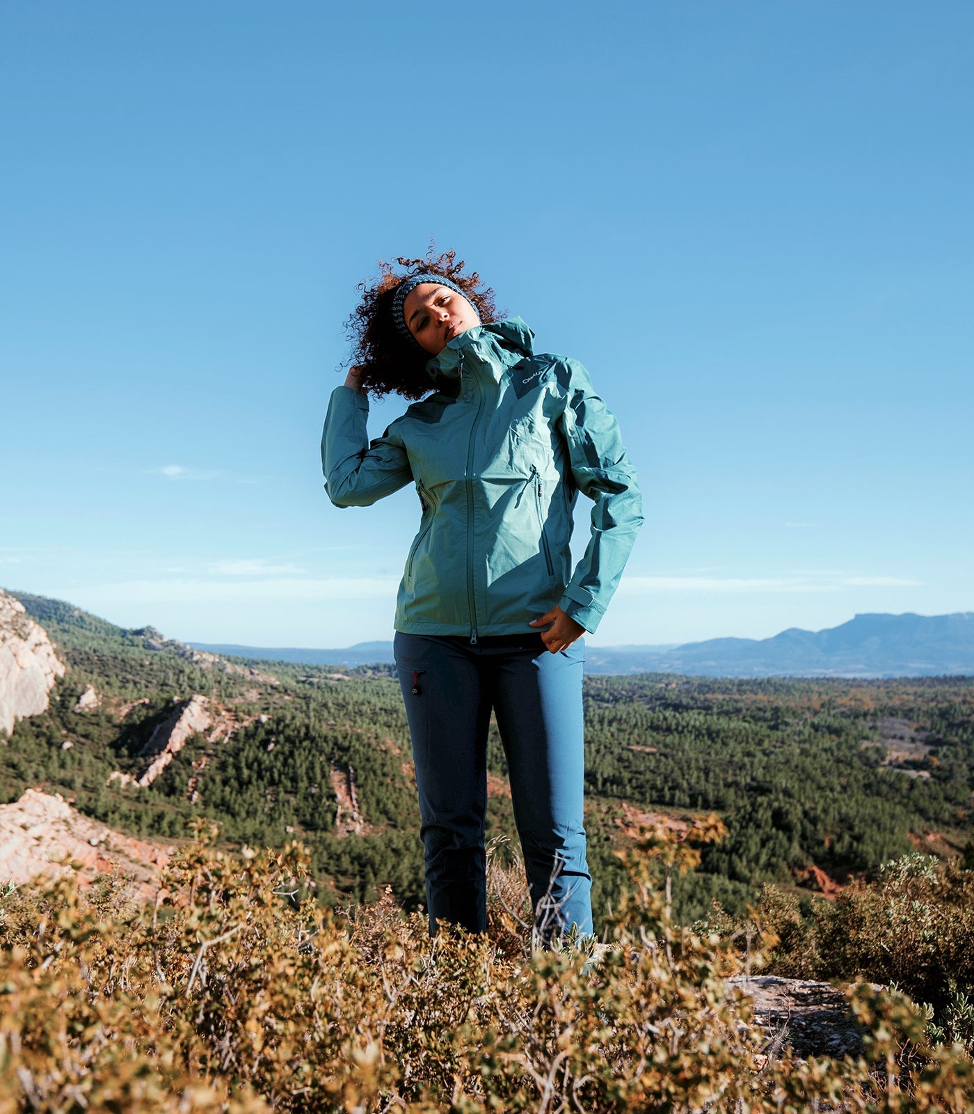 Women's waterproof and breathable hiking jacket Ultrashell