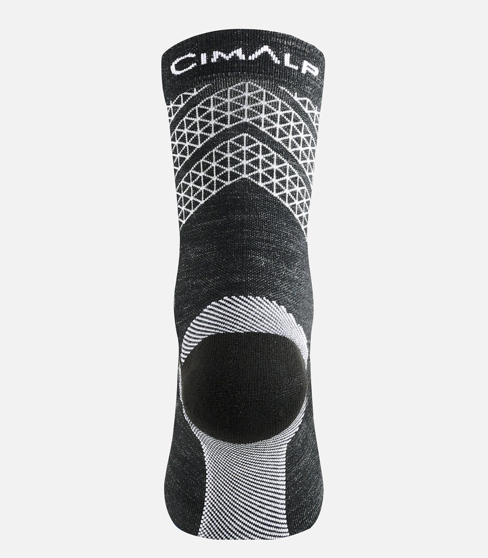 New trail running Arrivals unisex RUN HIGH