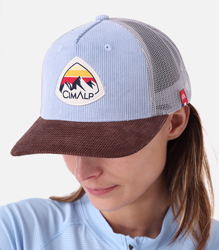 Die Outdoor-Essentials von Cloée Unisex TRUCKER CAP VELOURS