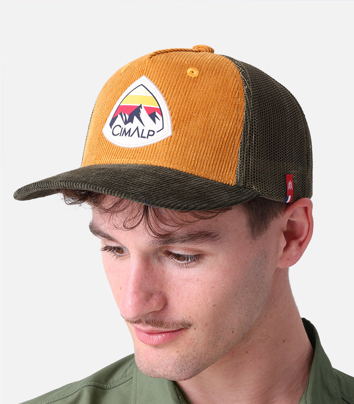 Die Outdoor-Essentials von Cloée Unisex TRUCKER CAP VELOURS
