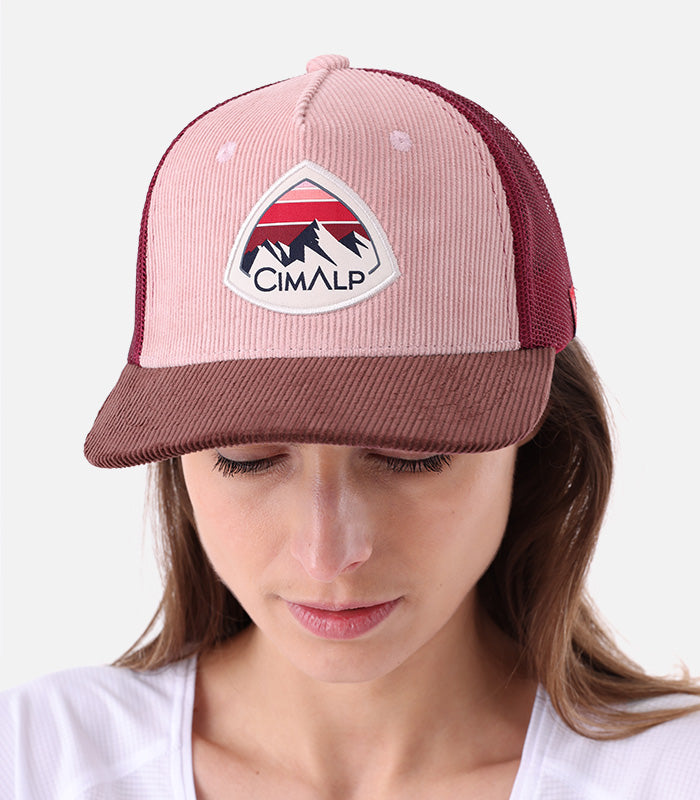 Die Outdoor-Essentials von Cloée Unisex TRUCKER CAP VELOURS